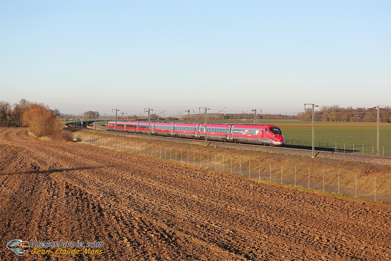 +Trenitalia_ETR-400-25_2021-12-18_Crisenoy-77_VSLV.jpg