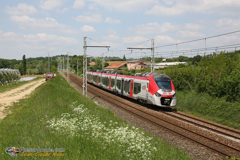 +SNCF_Z54911-912_2022-05-07_Lapenche-82_VSLV.jpg